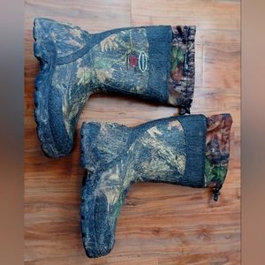 LaCrosse Alpha Scent Rubber Boots